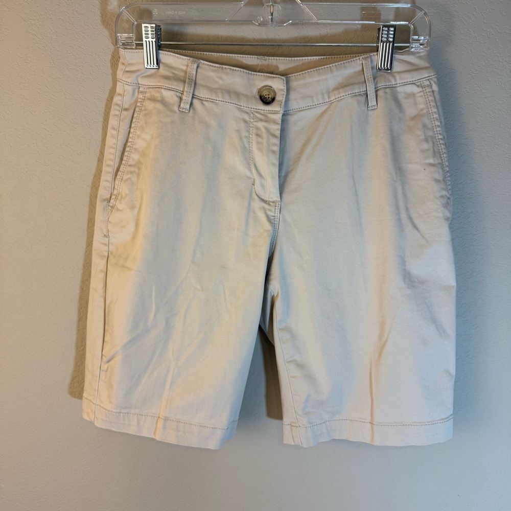 Tommy Bahama Women's Tan Shorts